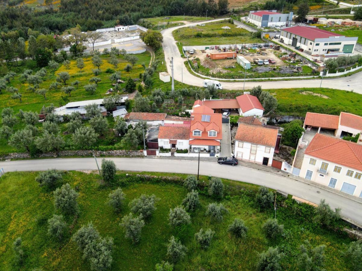 דירות Góis Casa Da Avo Fatima מראה חיצוני תמונה
